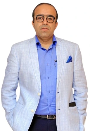 Dr. Rohit Batra - Best Dermatologist/  Skin Specialist in Delhi